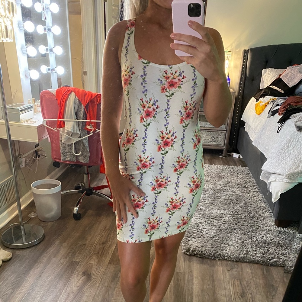 Mini dress